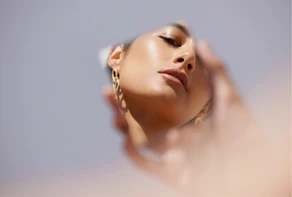 USO DE MASCARAS DE PROTEÇÃO: A SUA PELE SENTE-SE MAIS SENSÍVEL E IRRITADA?